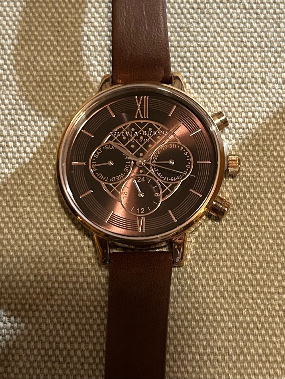 OLIVIA BURTON WATCH WITH 38mm BROWN CHRONOGRAPH FACE & BROWN LEATHER BAND